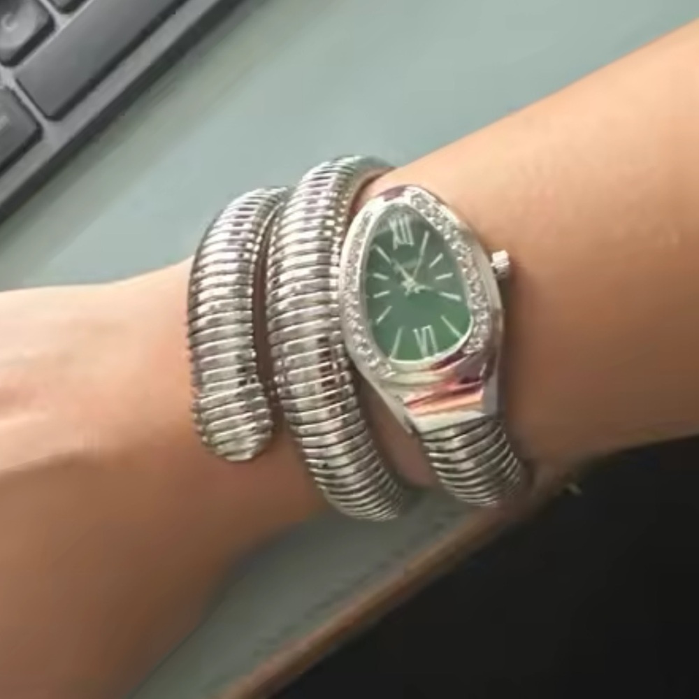 Serpenti Silver Wrap Women's Watch - Picture 5 of 8